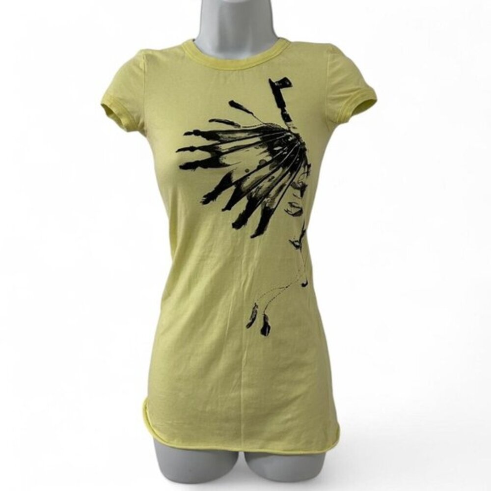 Aritzia Y2k Women's T-shirt Short Sleeve crew neck Graphic Tee Yellow Size XS